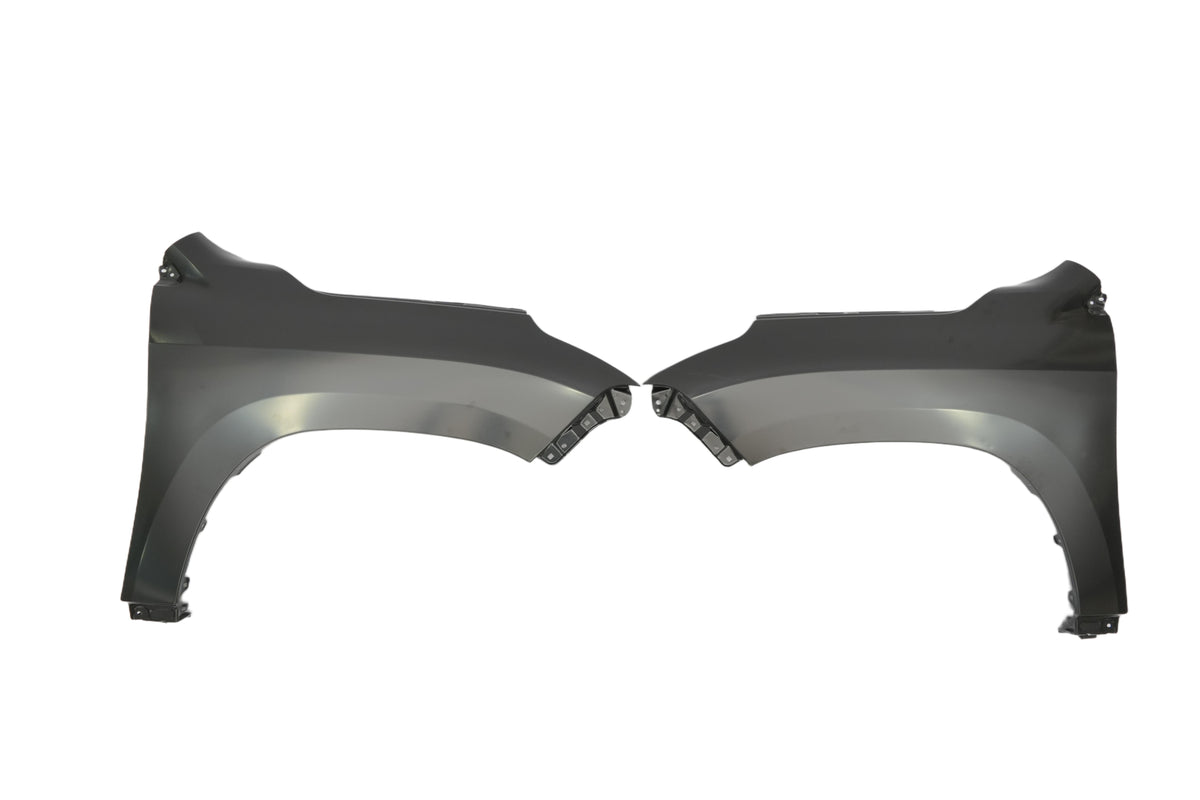 LX570 2018 FRONT FENDER