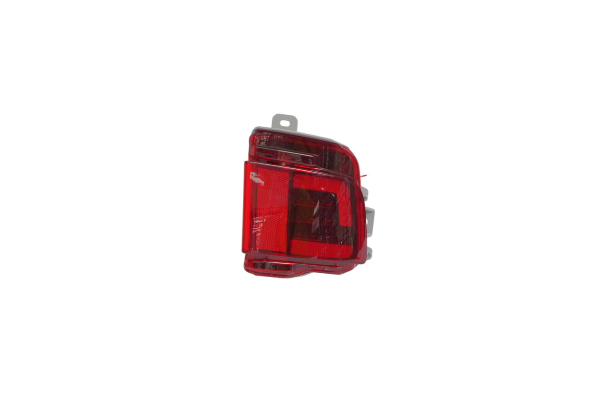 LandCruiser 2016  Rear Bumper  Lamp B