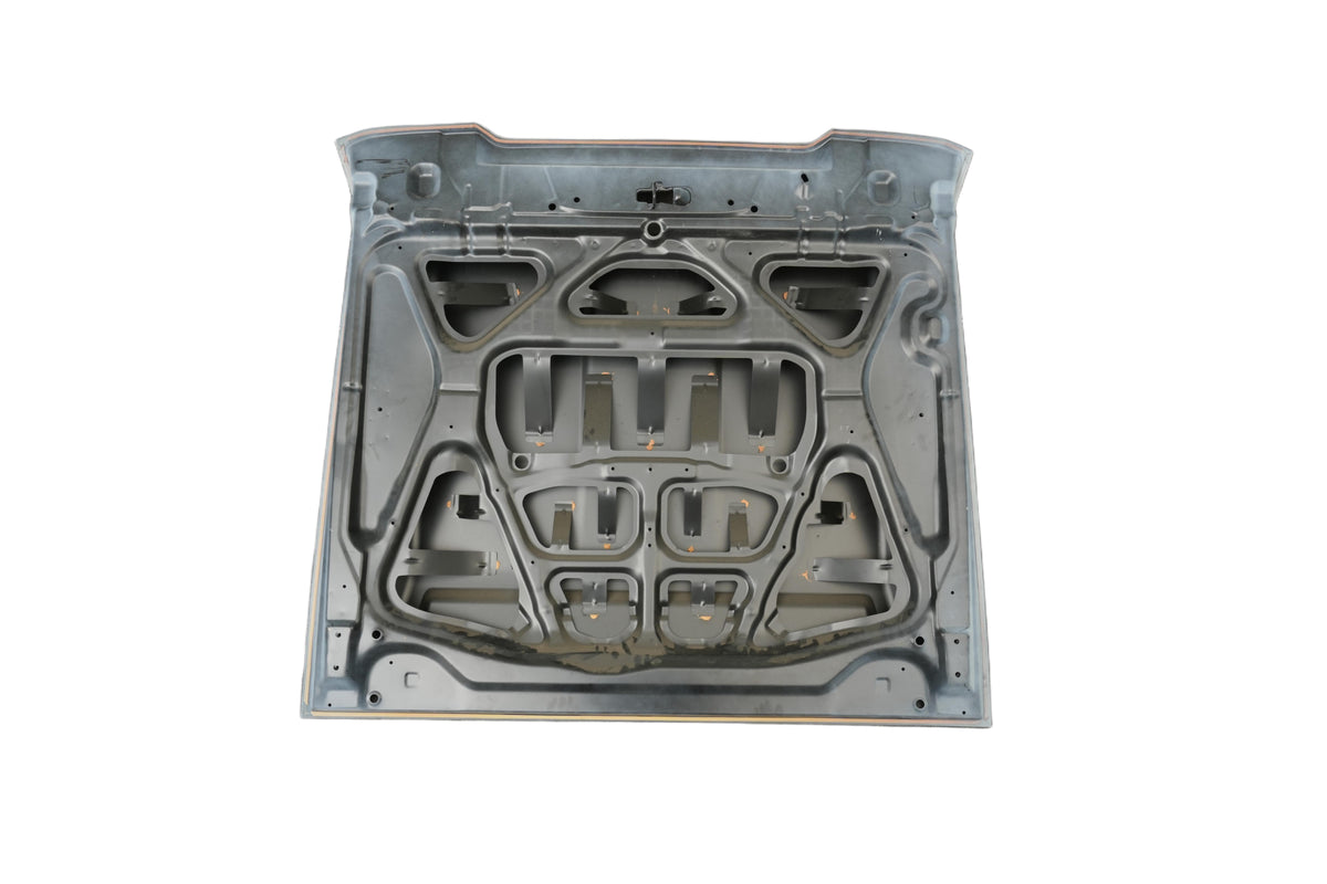 LC76 Hood